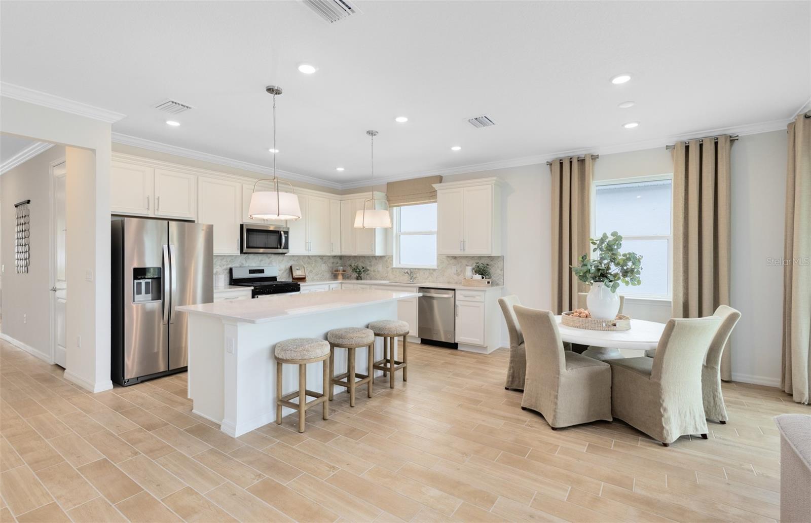 Image 16 of 25 For 1519 Timber Leaf Road