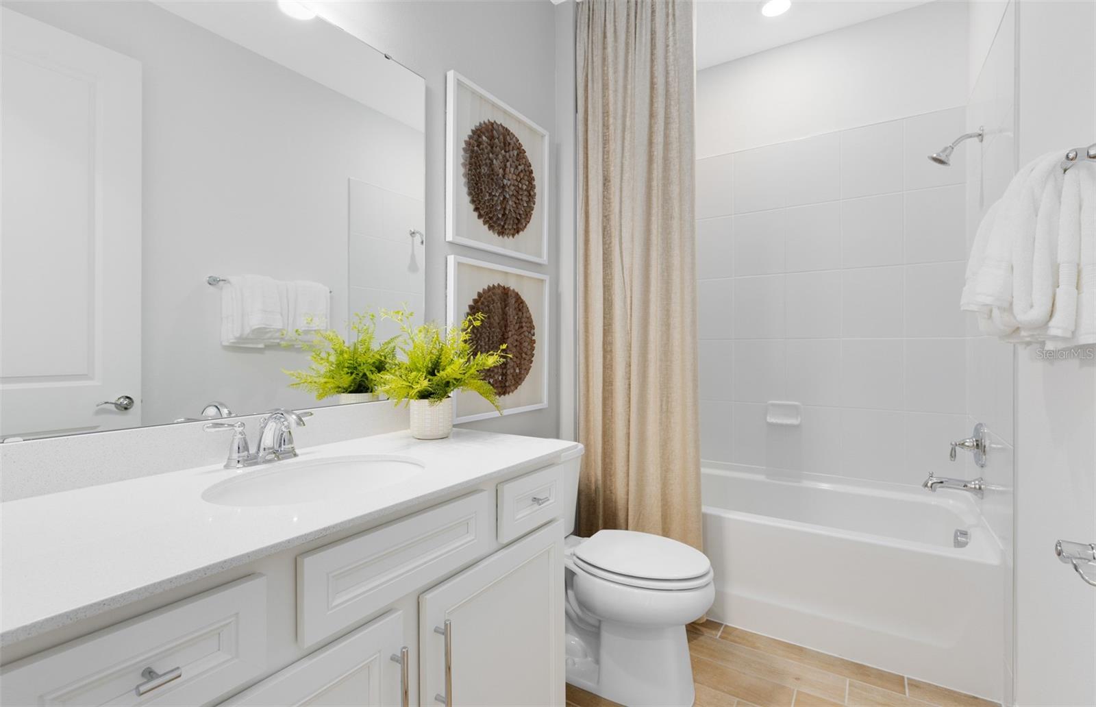 Image 5 of 25 For 1519 Timber Leaf Road