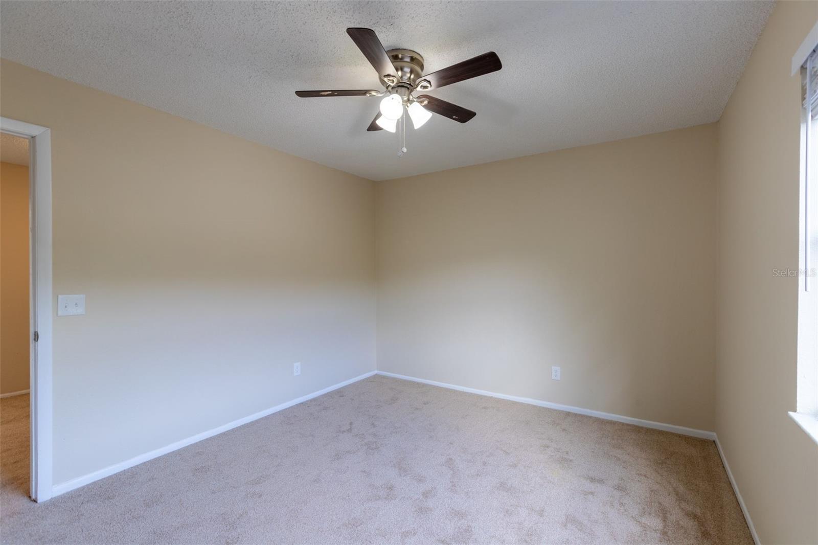 Image 29 of 44 For 5669 Breckenridge Circle