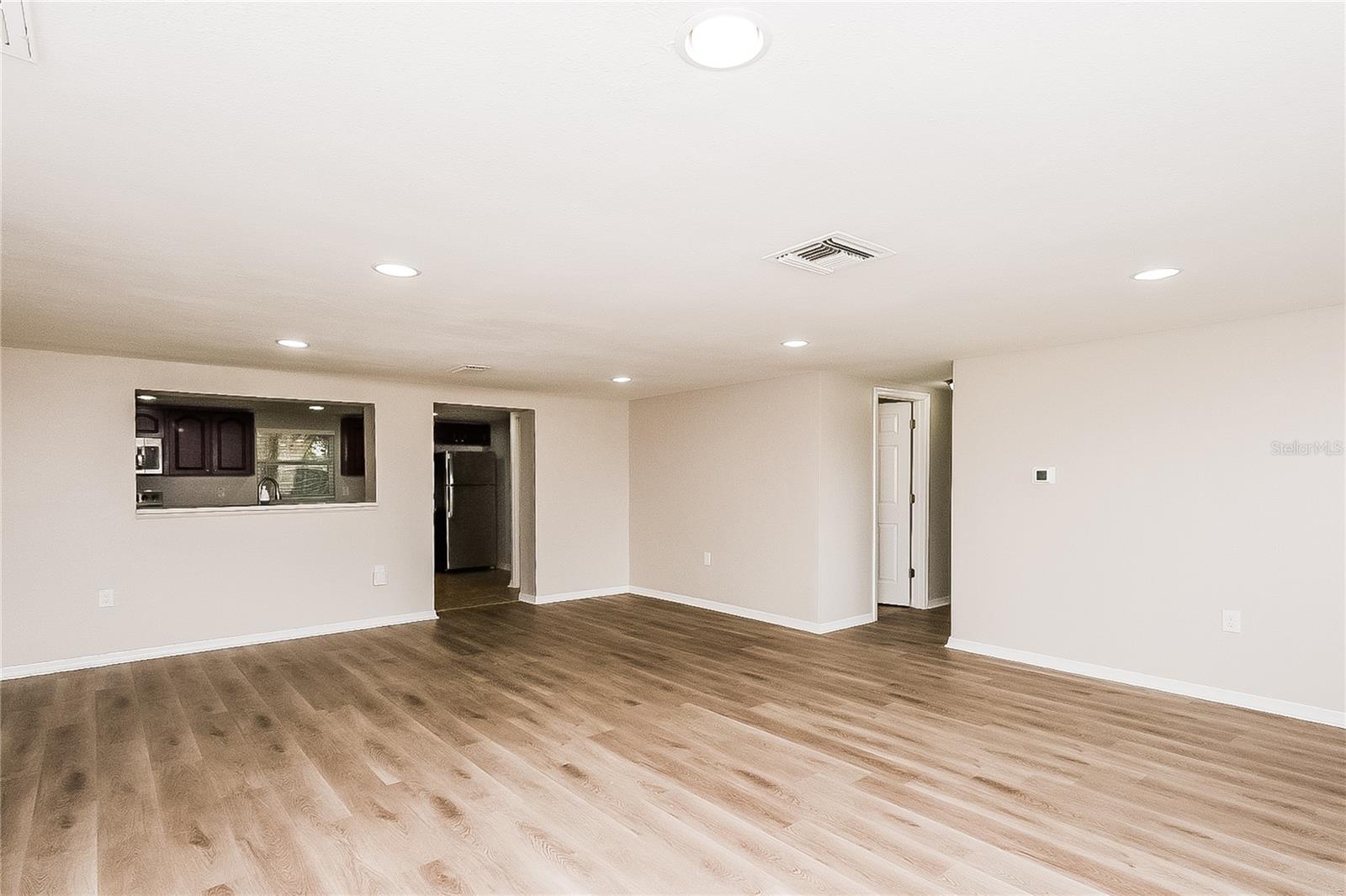 Image 3 of 16 For 3914 Pensdale Drive