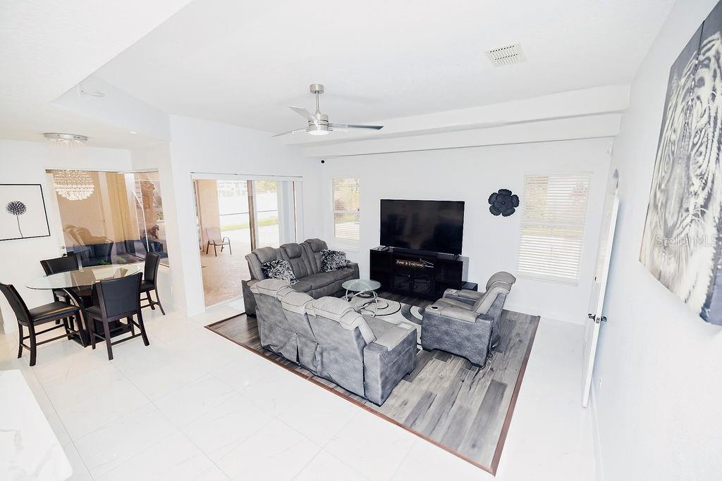 Image 17 of 95 For 626 Duff Drive