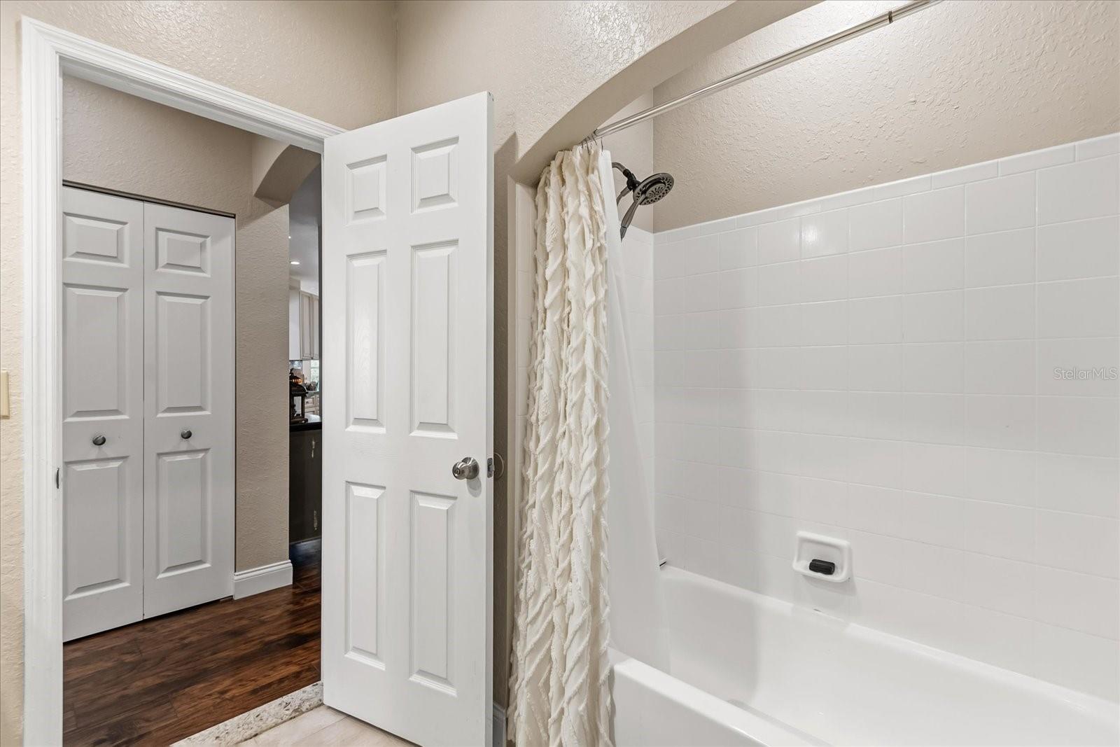 Image 22 of 33 For 157 Villa Di Este Terrace 205