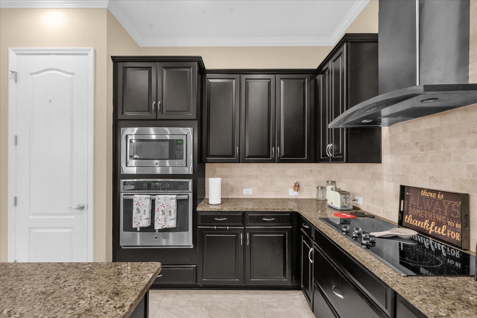 Image 11 of 40 For 1547 Resolute Street