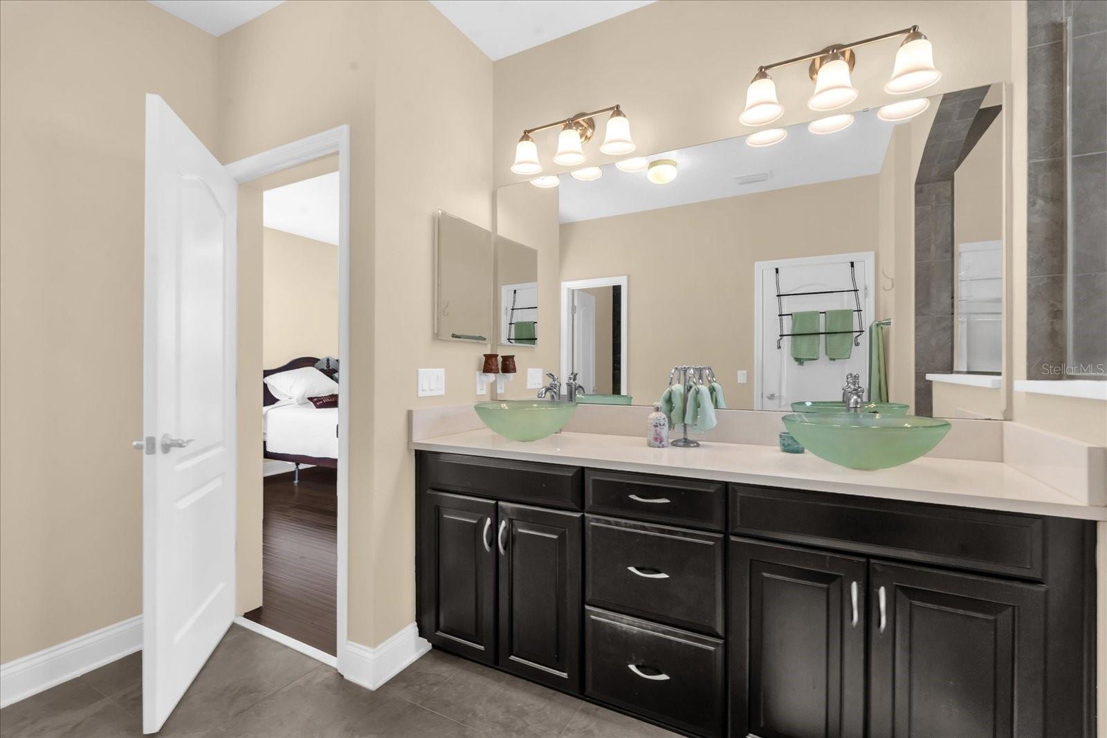 Image 20 of 40 For 1547 Resolute Street