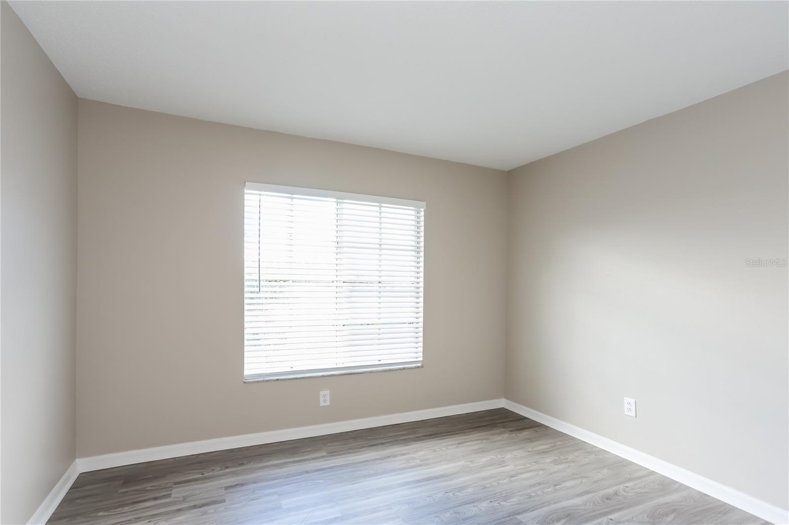 Image 10 of 16 For 11839 Brenford Crest Drive