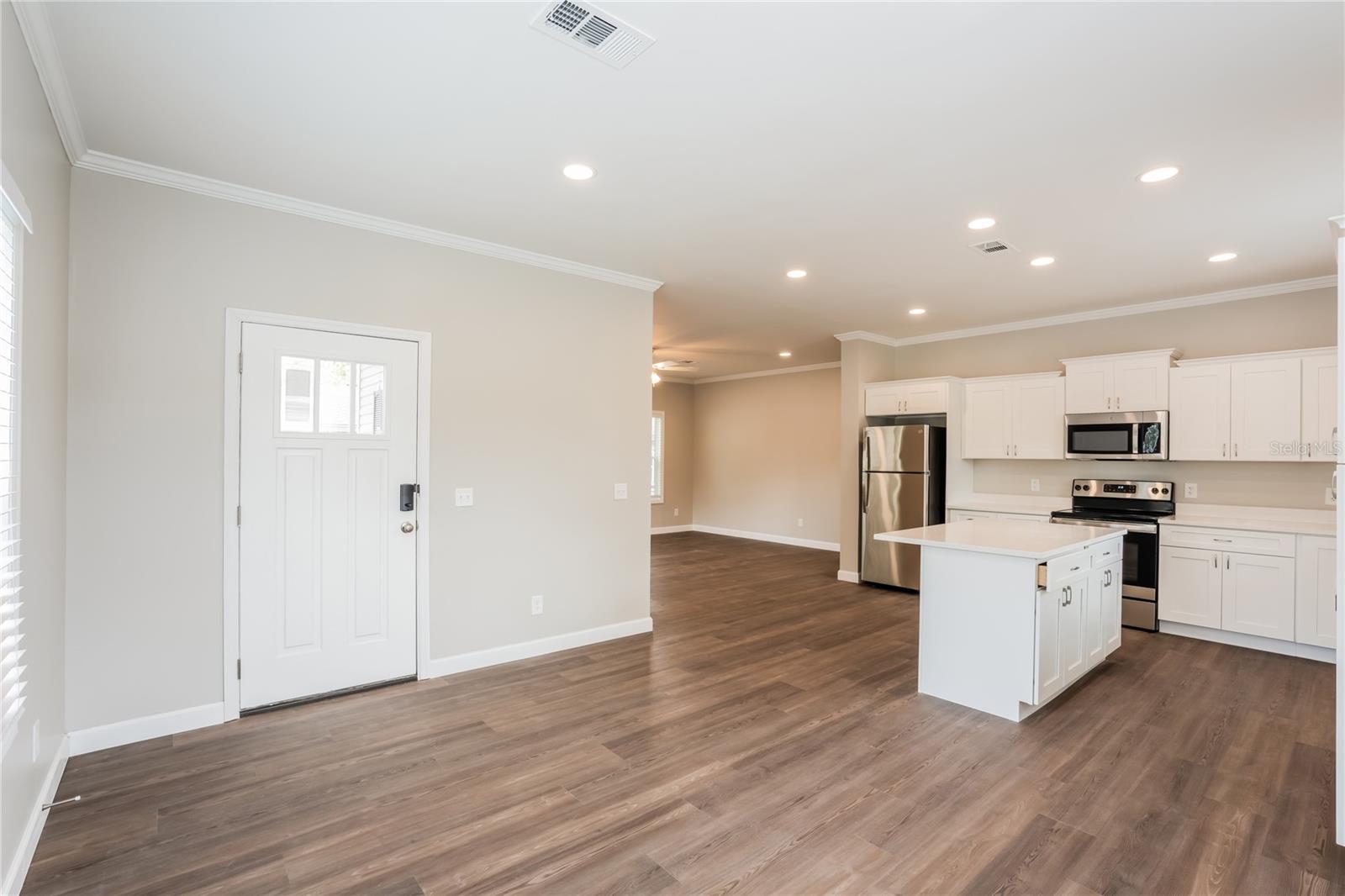 Image 3 of 19 For 1311 28th Street S