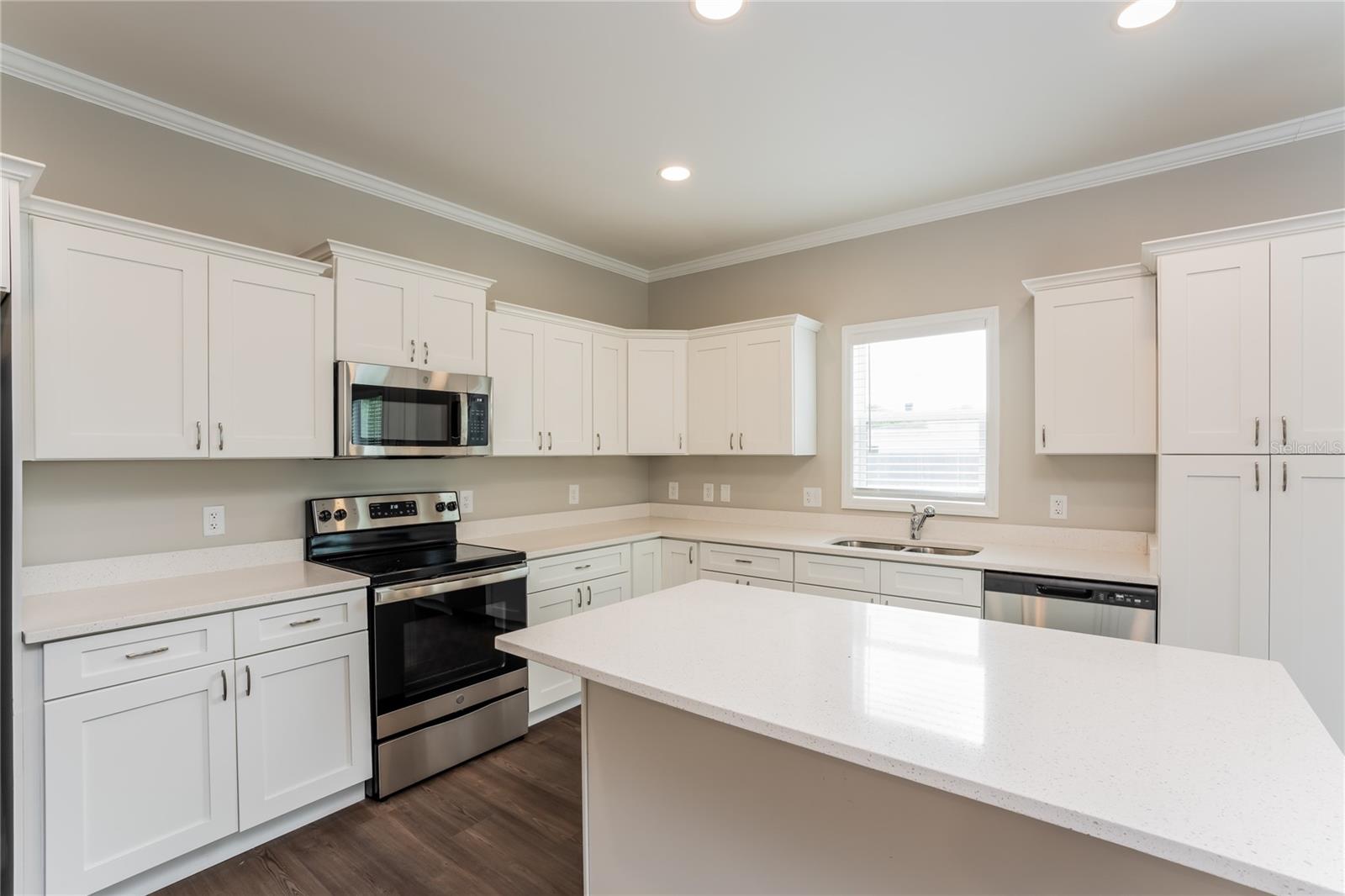 Image 5 of 19 For 1311 28th Street S