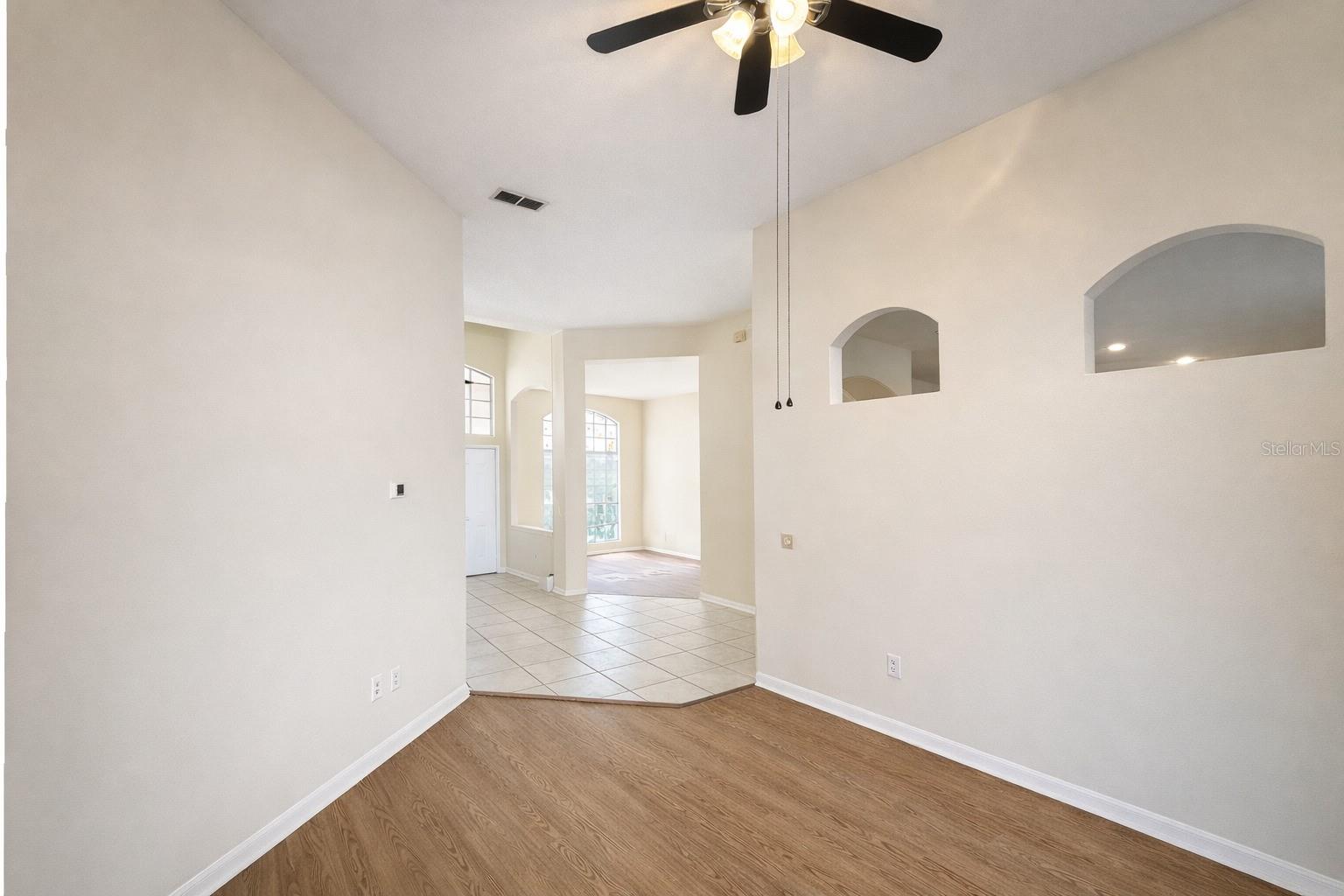 Image 10 of 26 For 7823 Fernleaf Drive