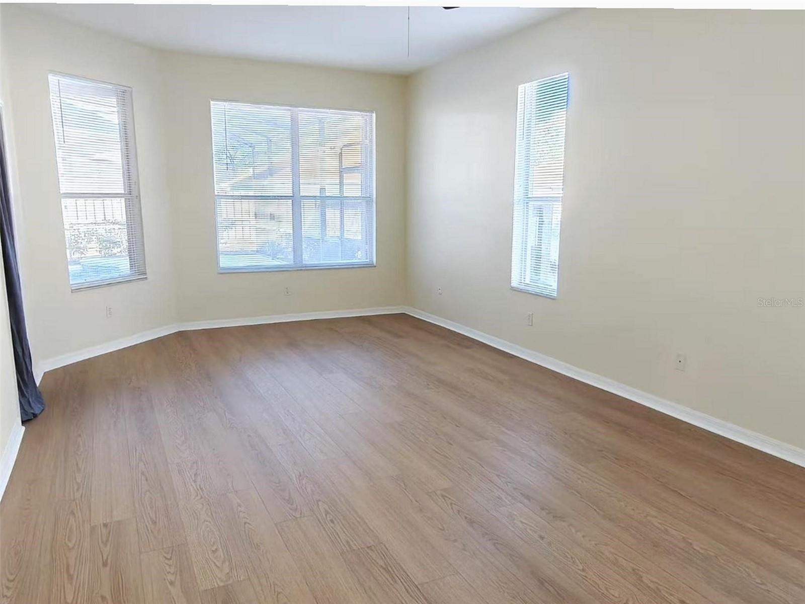 Image 13 of 26 For 7823 Fernleaf Drive