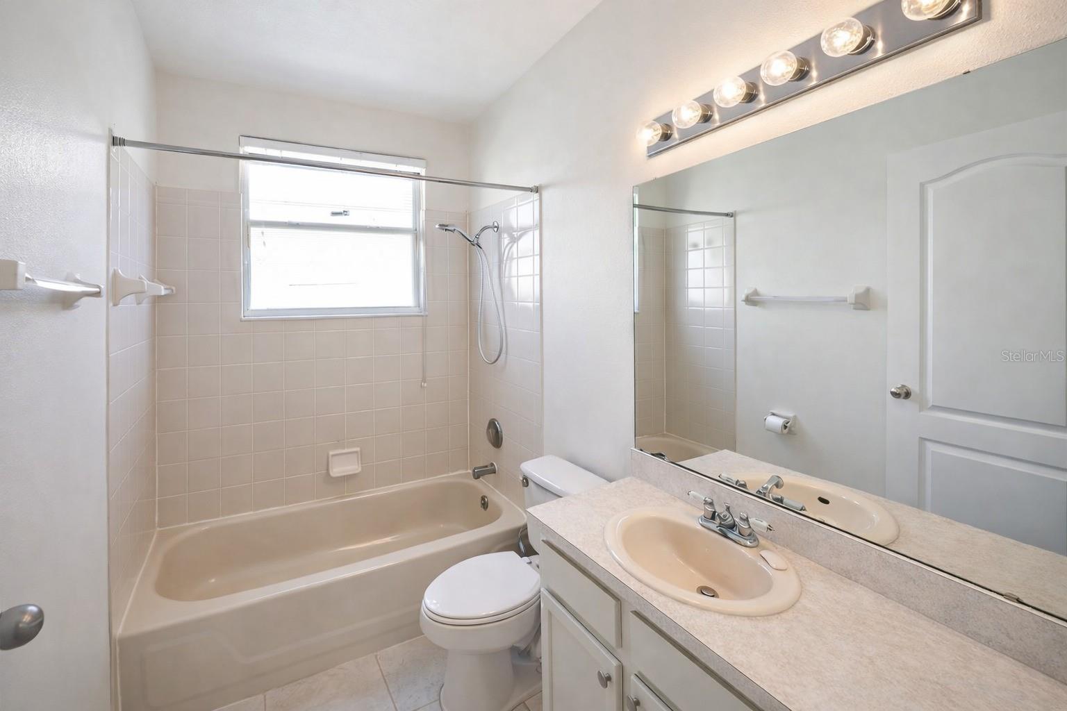 Image 22 of 26 For 7823 Fernleaf Drive