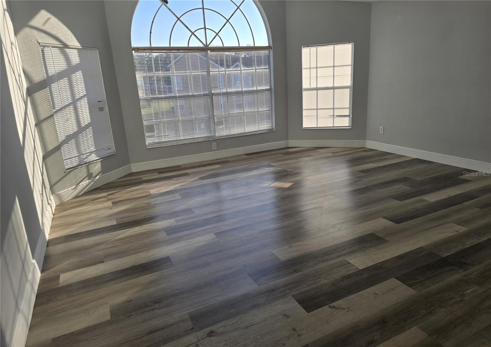 Image 3 of 17 For 2494 Sweetwater Club Circle 52