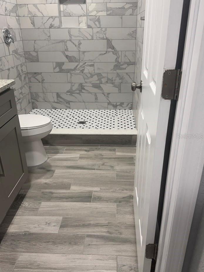 Image 13 of 23 For 1916 Verano Drive 1916c