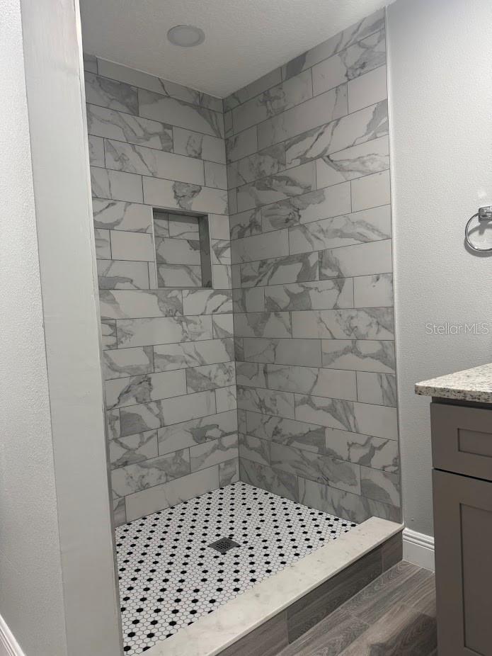 Image 23 of 23 For 1916 Verano Drive 1916c