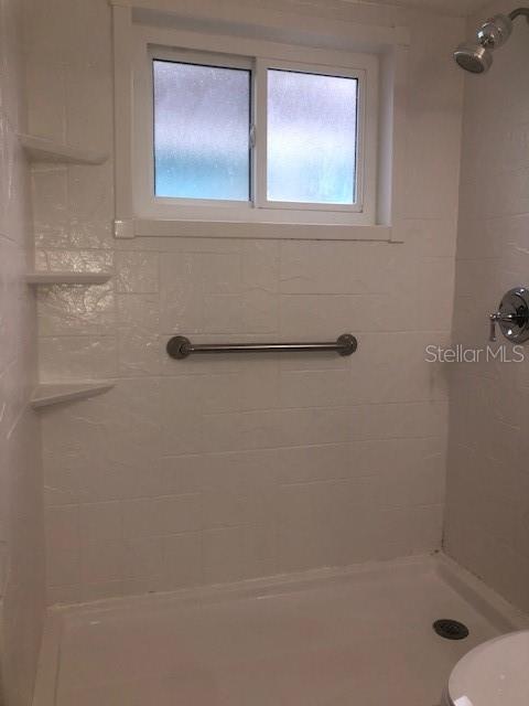 Image 11 of 25 For 132 Sundance Court