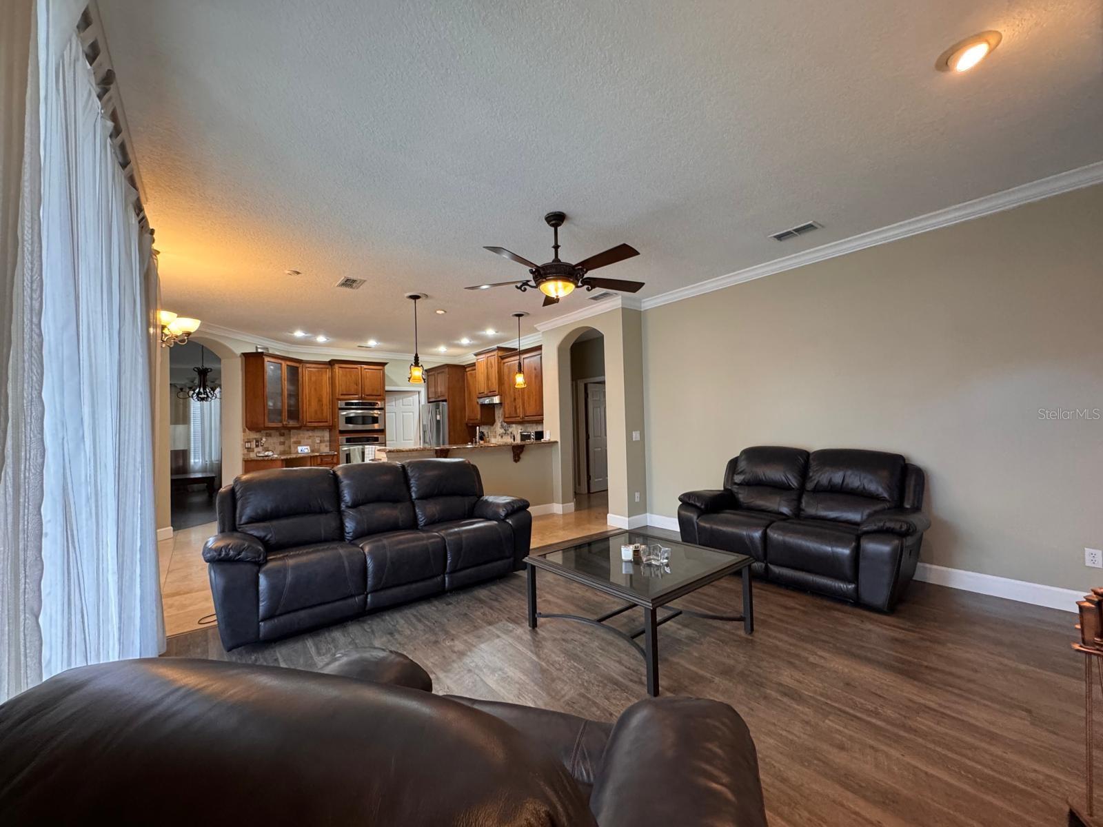 Image 17 of 24 For 445 Riseman Court