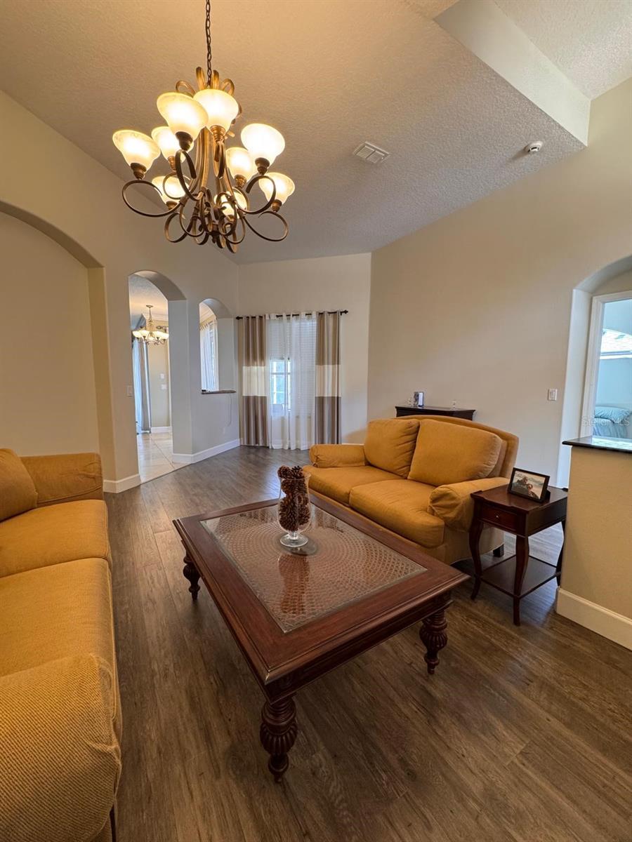 Image 5 of 24 For 445 Riseman Court