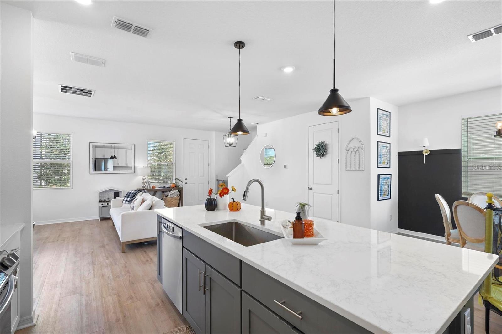 Image 10 of 28 For 17682 Northlake Grove Drive