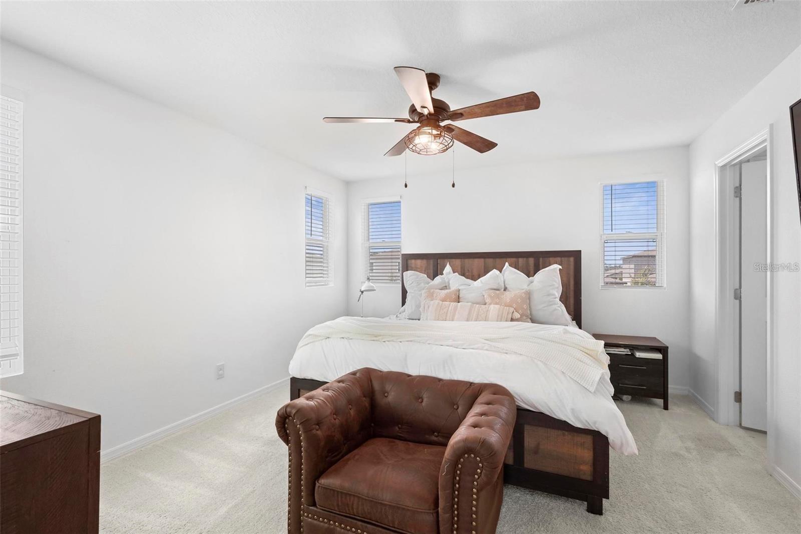 Image 20 of 28 For 17682 Northlake Grove Drive