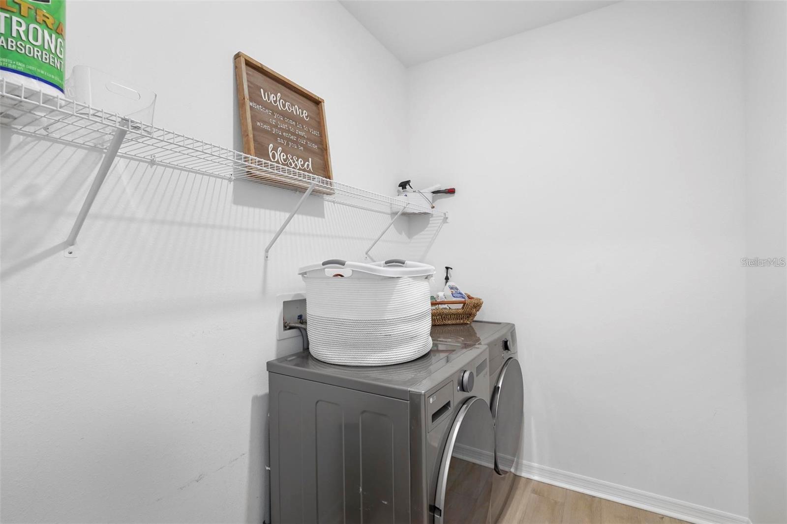 Image 25 of 28 For 17682 Northlake Grove Drive