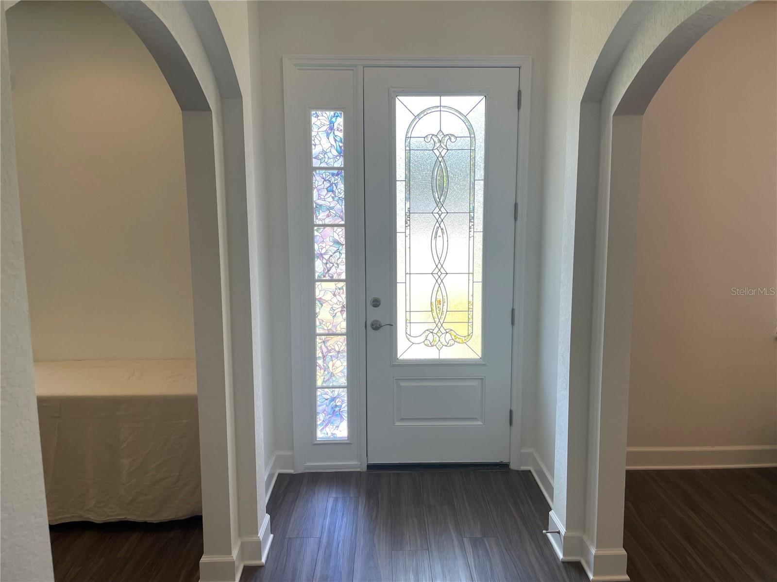 Image 11 of 64 For 33 Deer Road