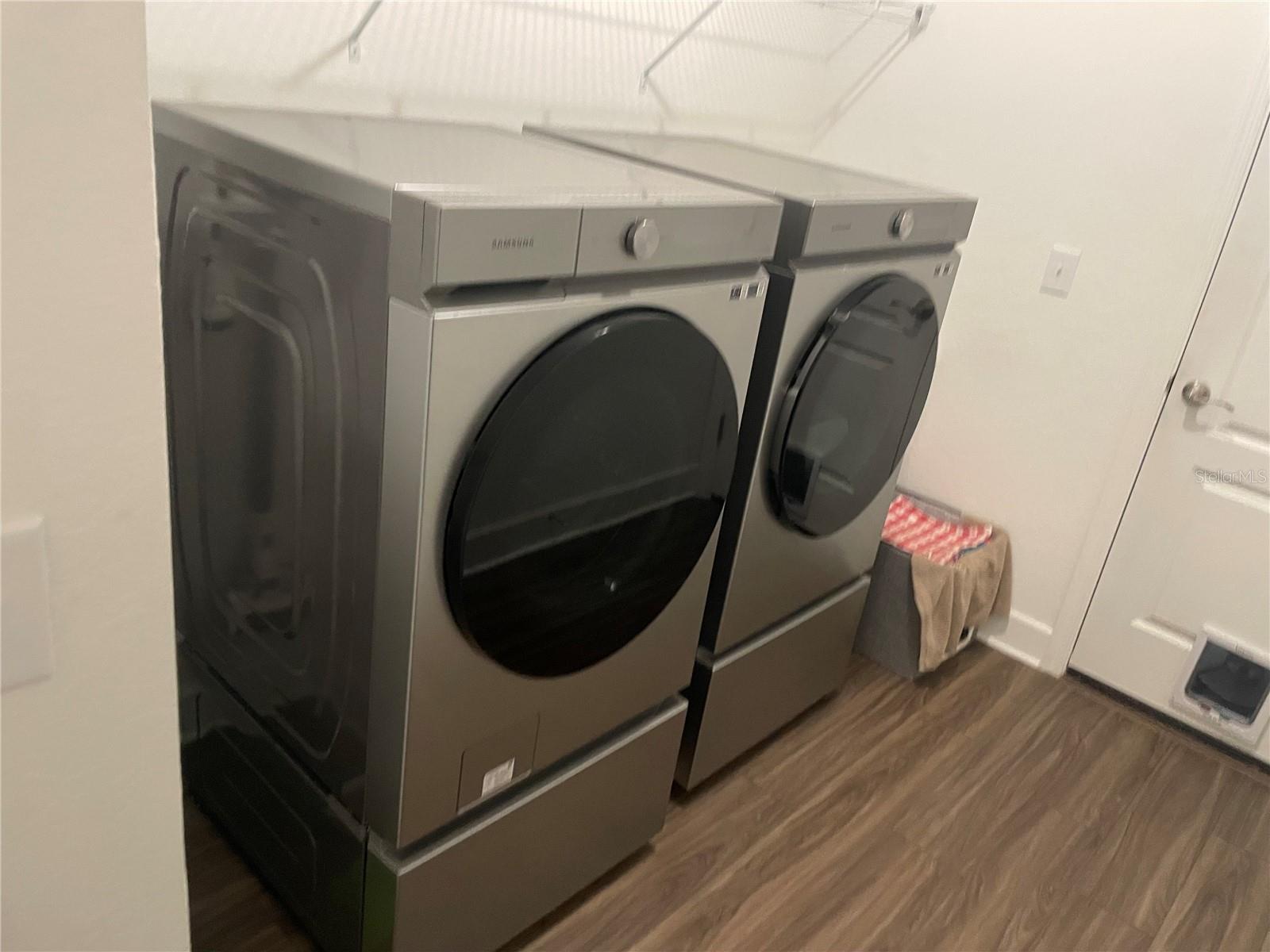 Image 33 of 64 For 33 Deer Road