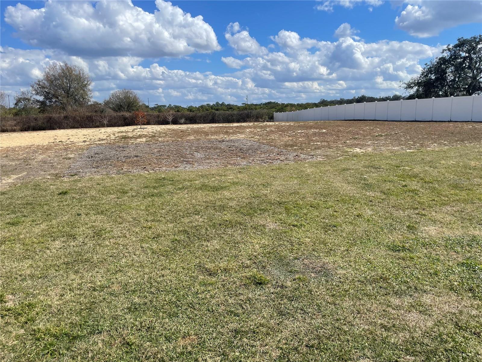 Image 52 of 64 For 33 Deer Road