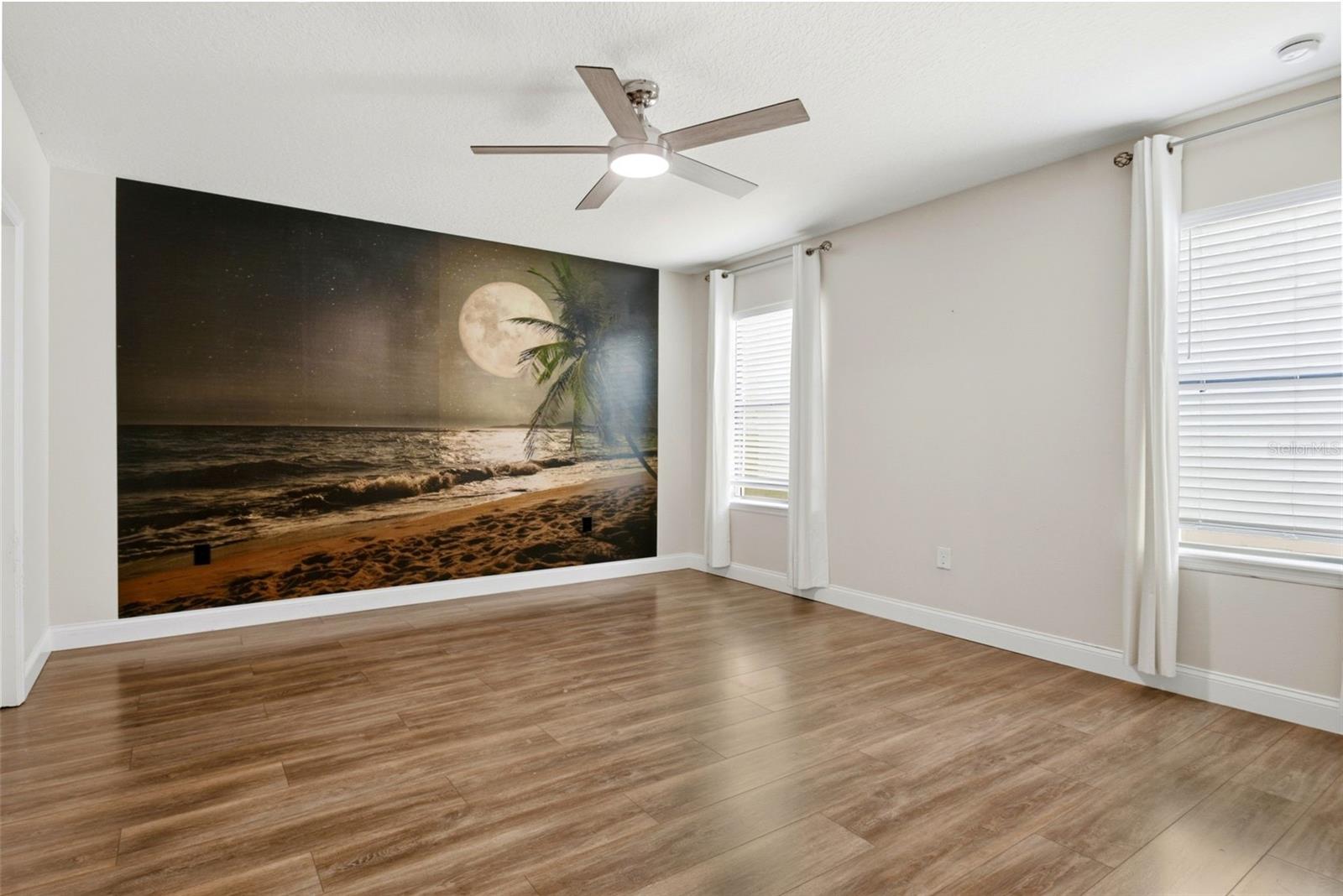 Image 14 of 40 For 2572 Vineyard Circle