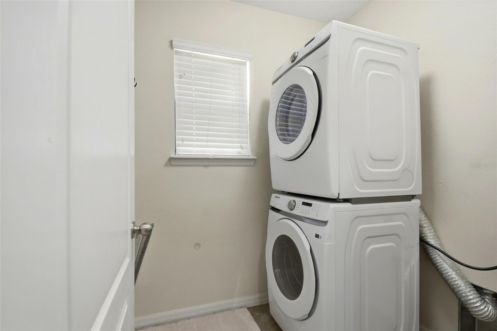 Image 27 of 40 For 2572 Vineyard Circle