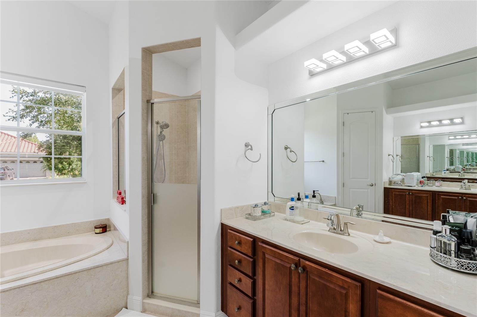 Image 28 of 70 For 2591 Swoop Circle