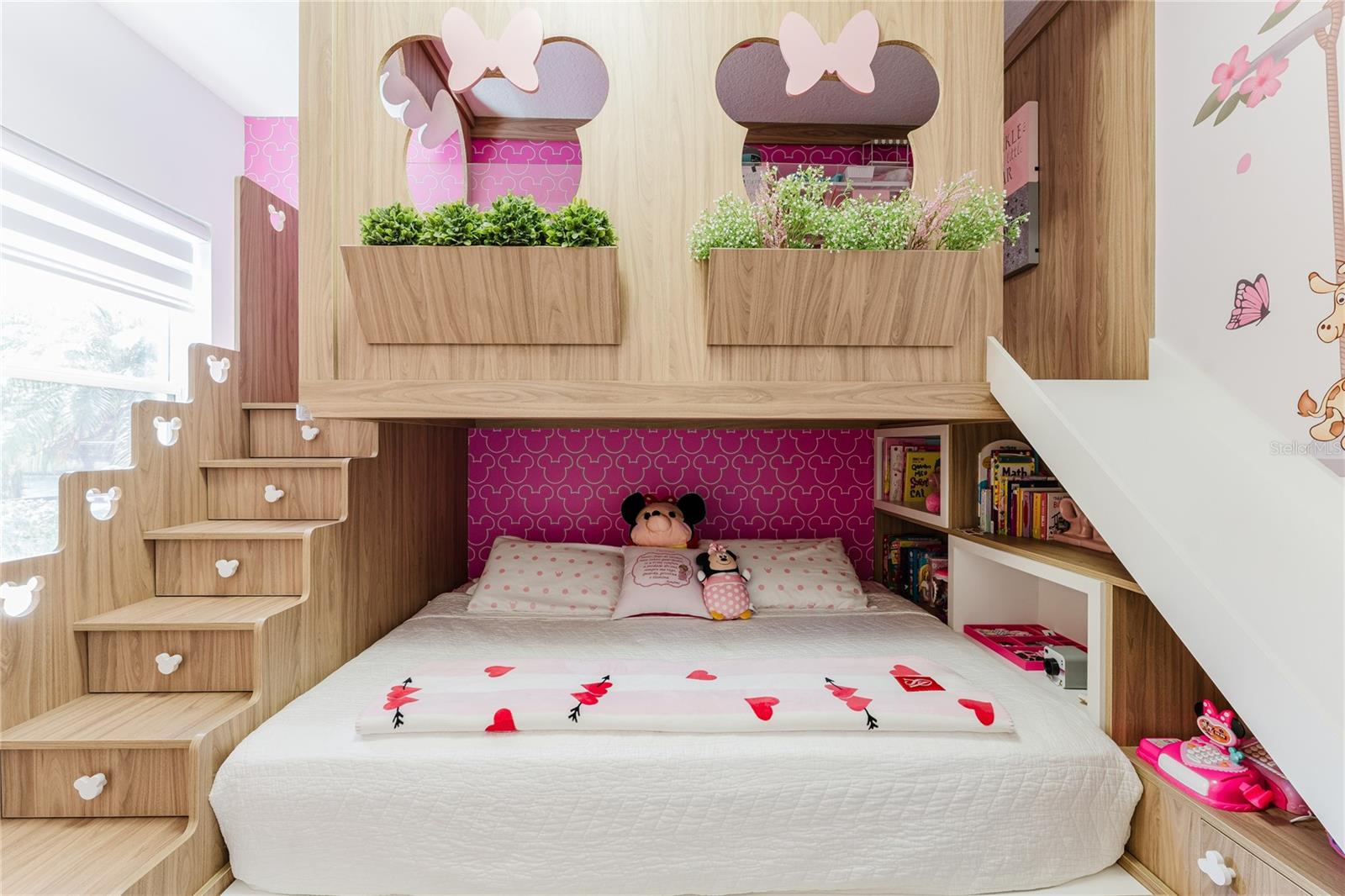 Image 41 of 70 For 2591 Swoop Circle