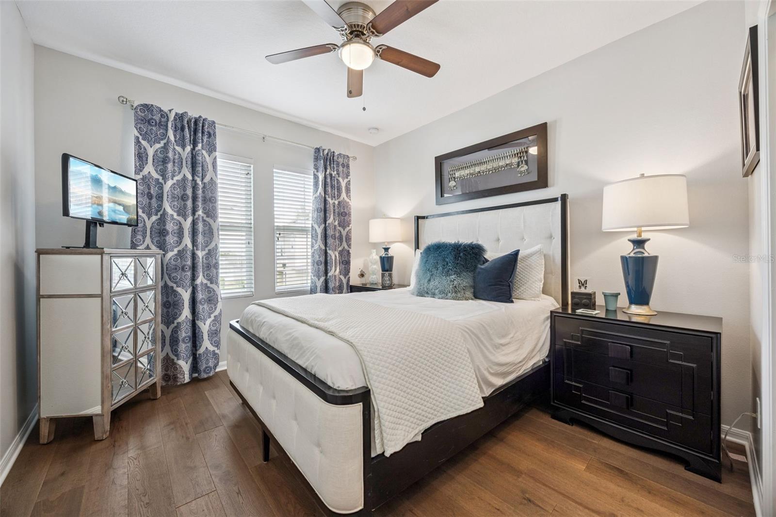 Image 13 of 36 For 17430 Promenade Drive