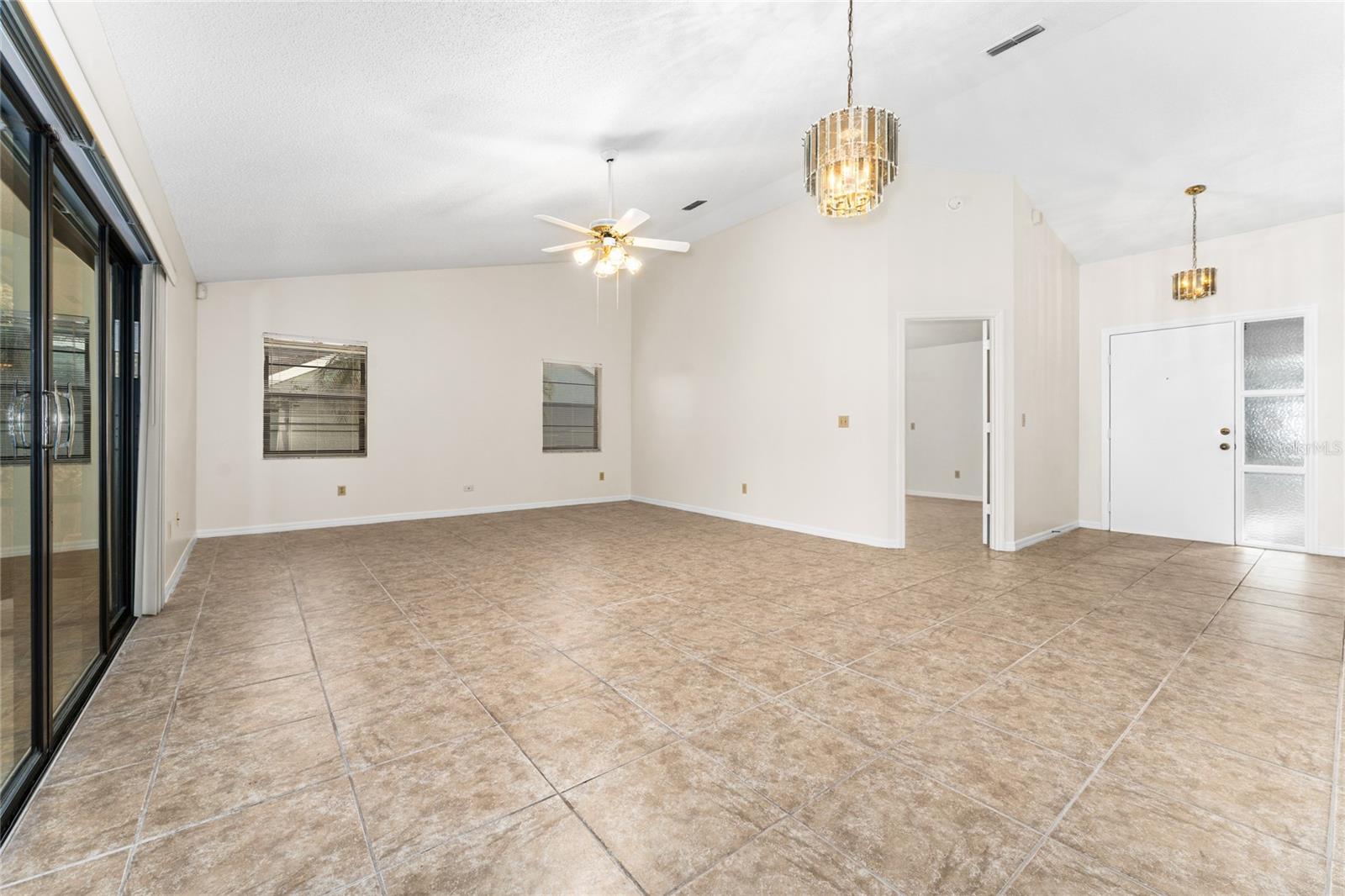 Image 11 of 36 For 1126 Trotwood Boulevard