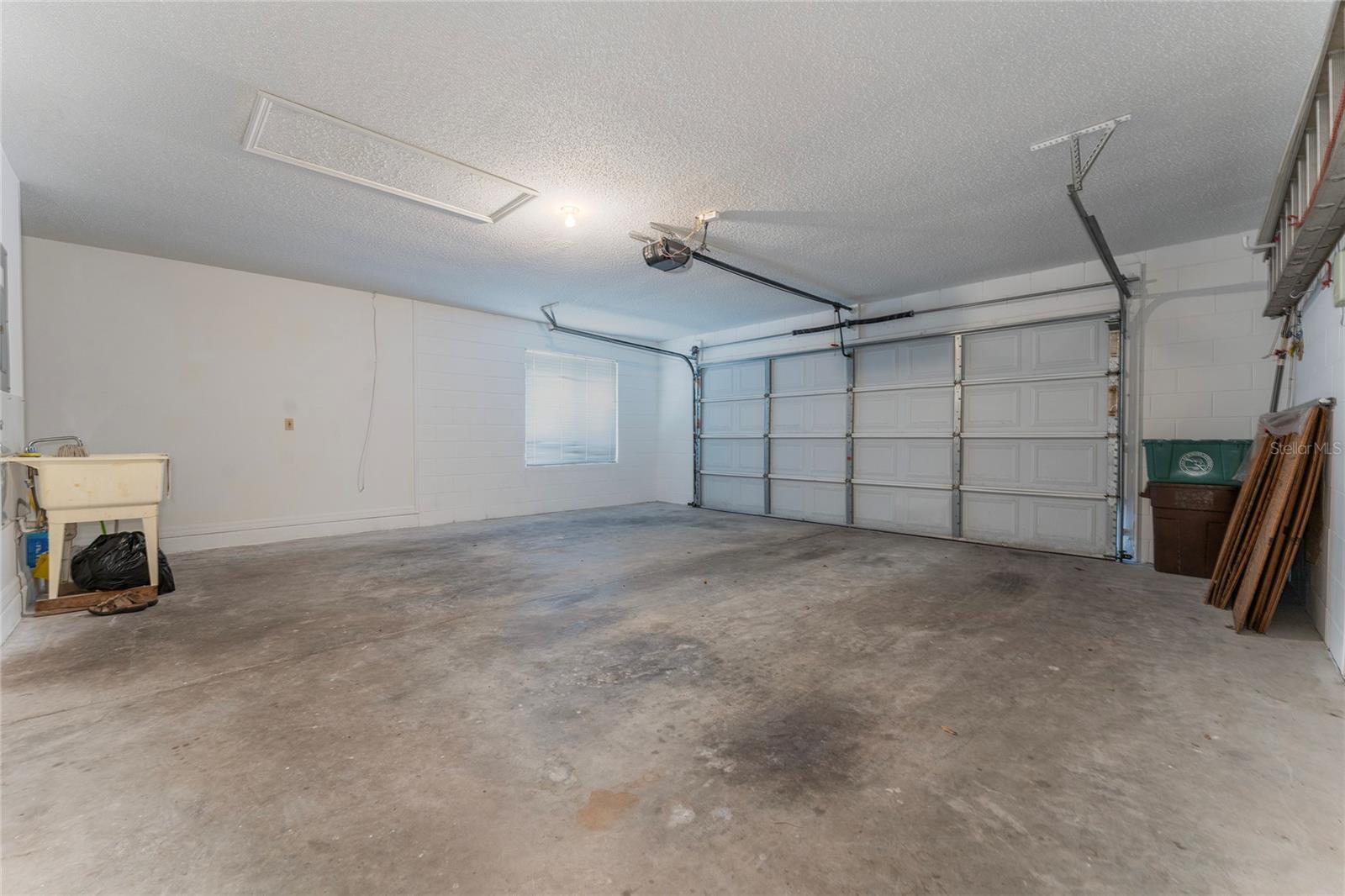 Image 34 of 36 For 1126 Trotwood Boulevard