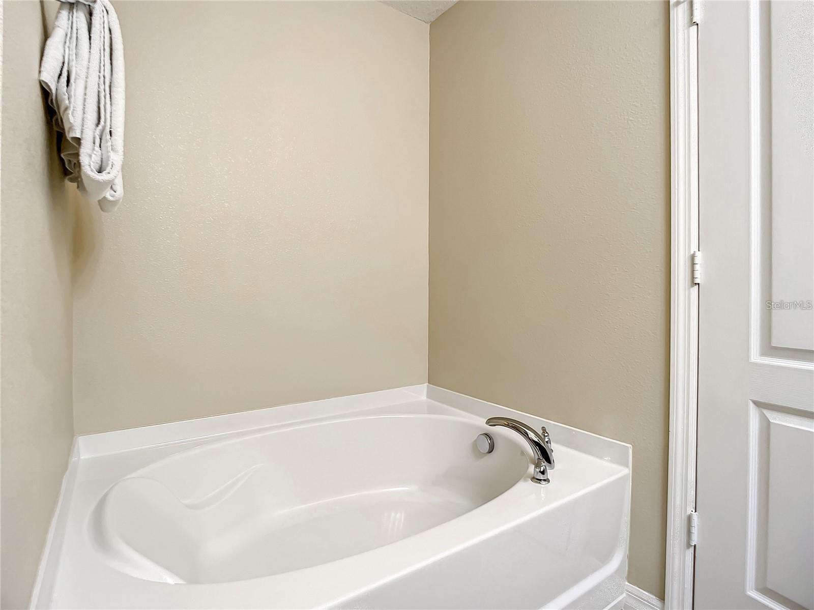 Image 20 of 26 For 9029 Paolos Place