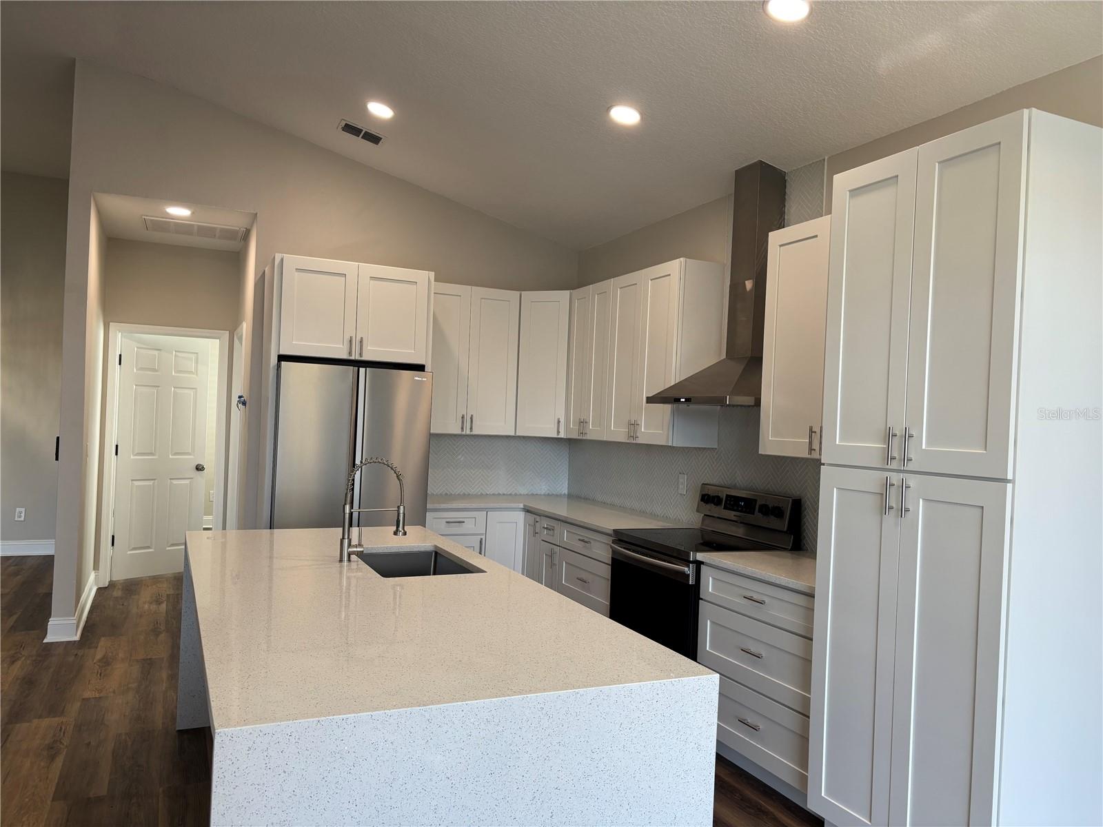 Image 15 of 24 For 2679 Runyon Circle