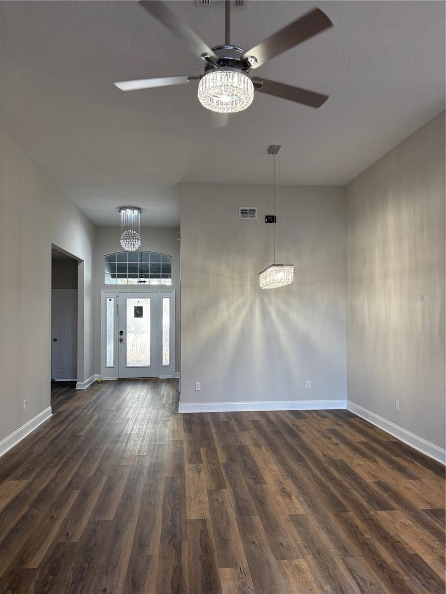 Image 17 of 24 For 2679 Runyon Circle