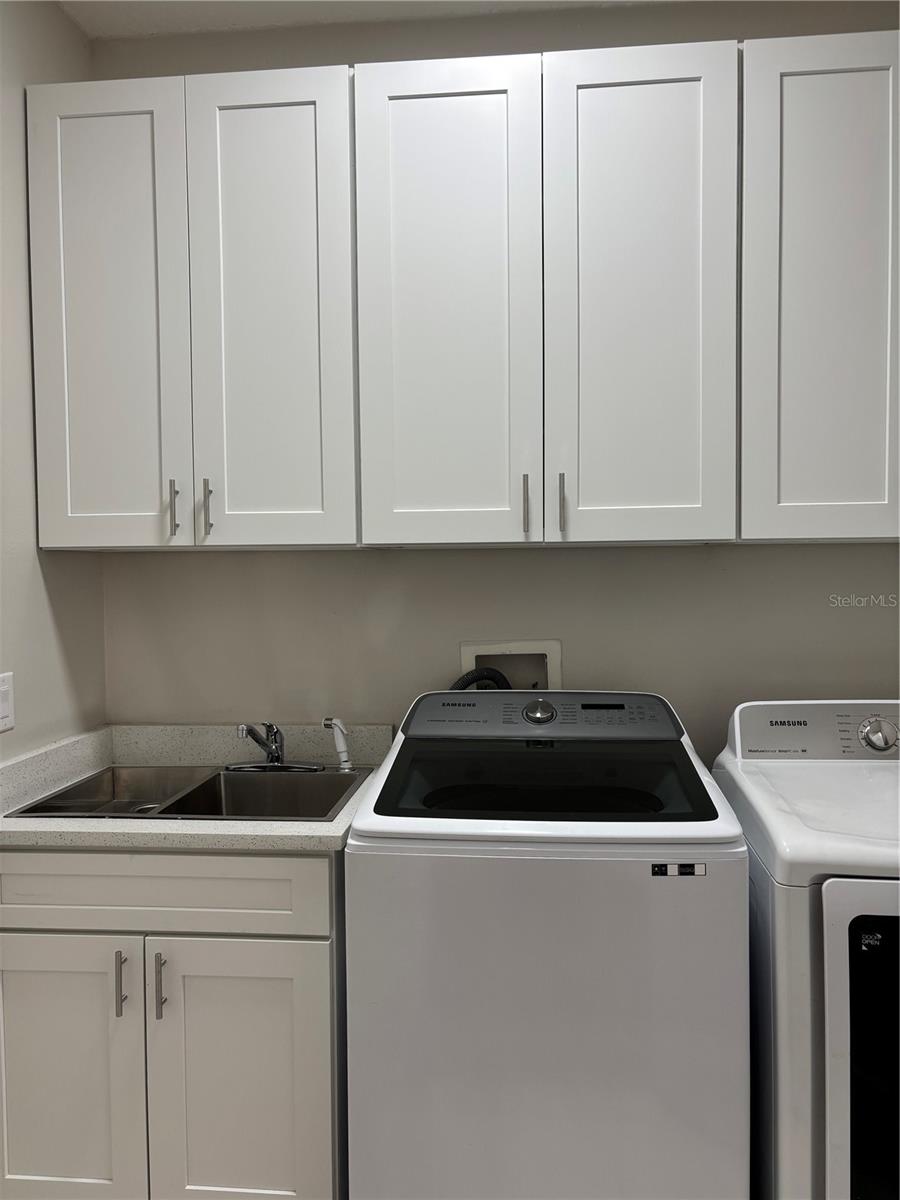 Image 18 of 24 For 2679 Runyon Circle