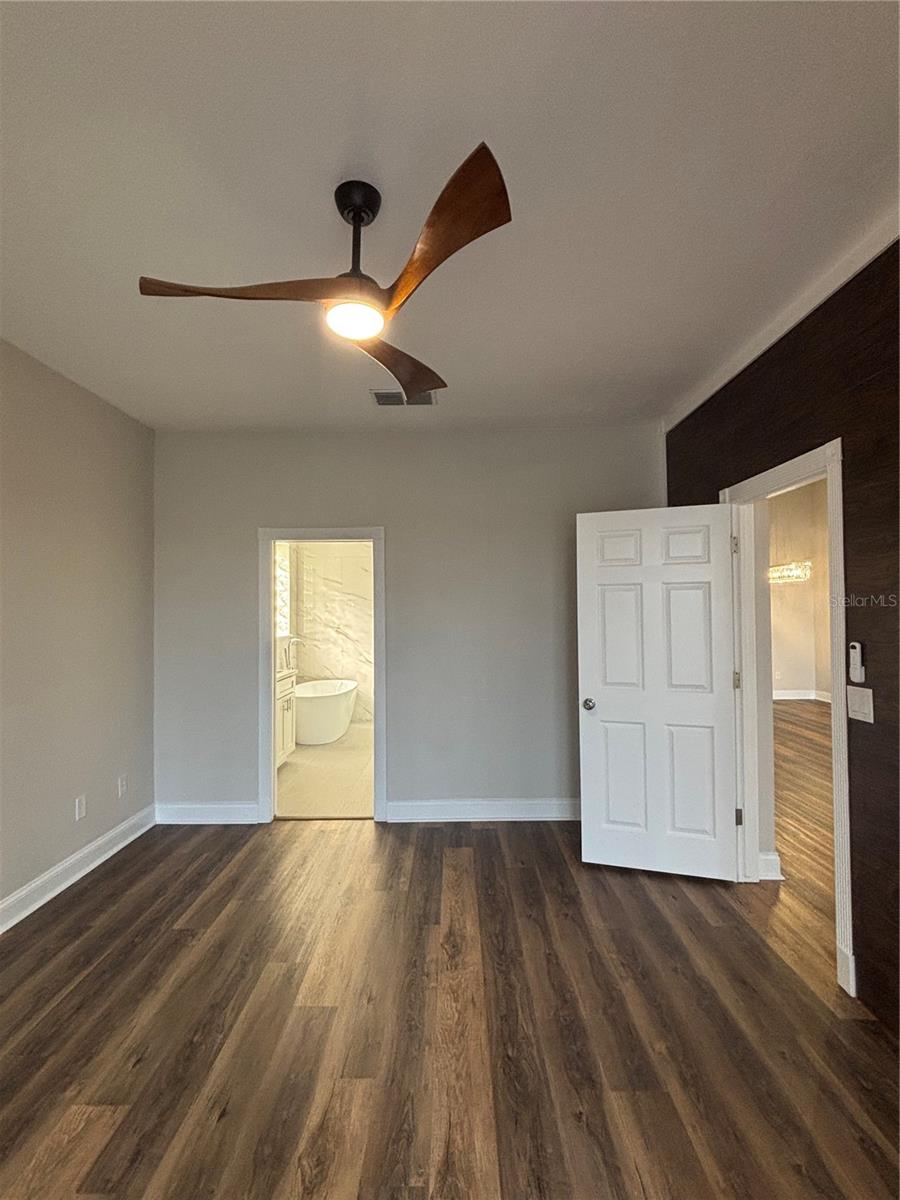 Image 7 of 24 For 2679 Runyon Circle