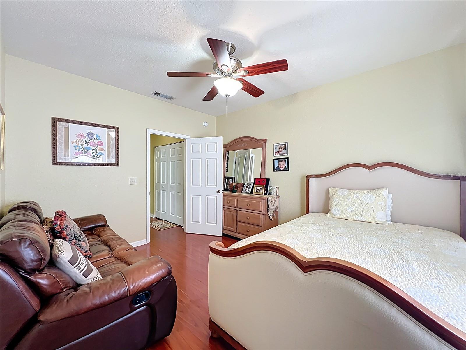 Image 10 of 62 For 157 Villa Di Este Terrace 213