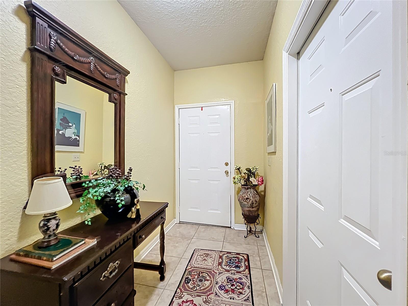 Image 14 of 62 For 157 Villa Di Este Terrace 213