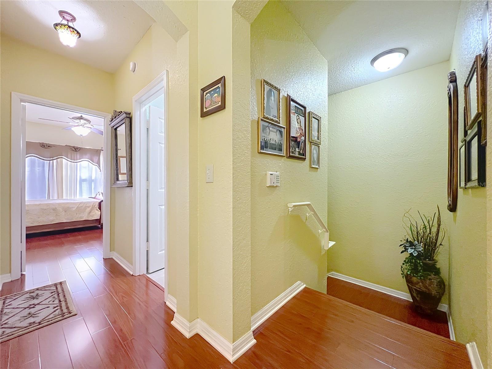 Image 16 of 62 For 157 Villa Di Este Terrace 213