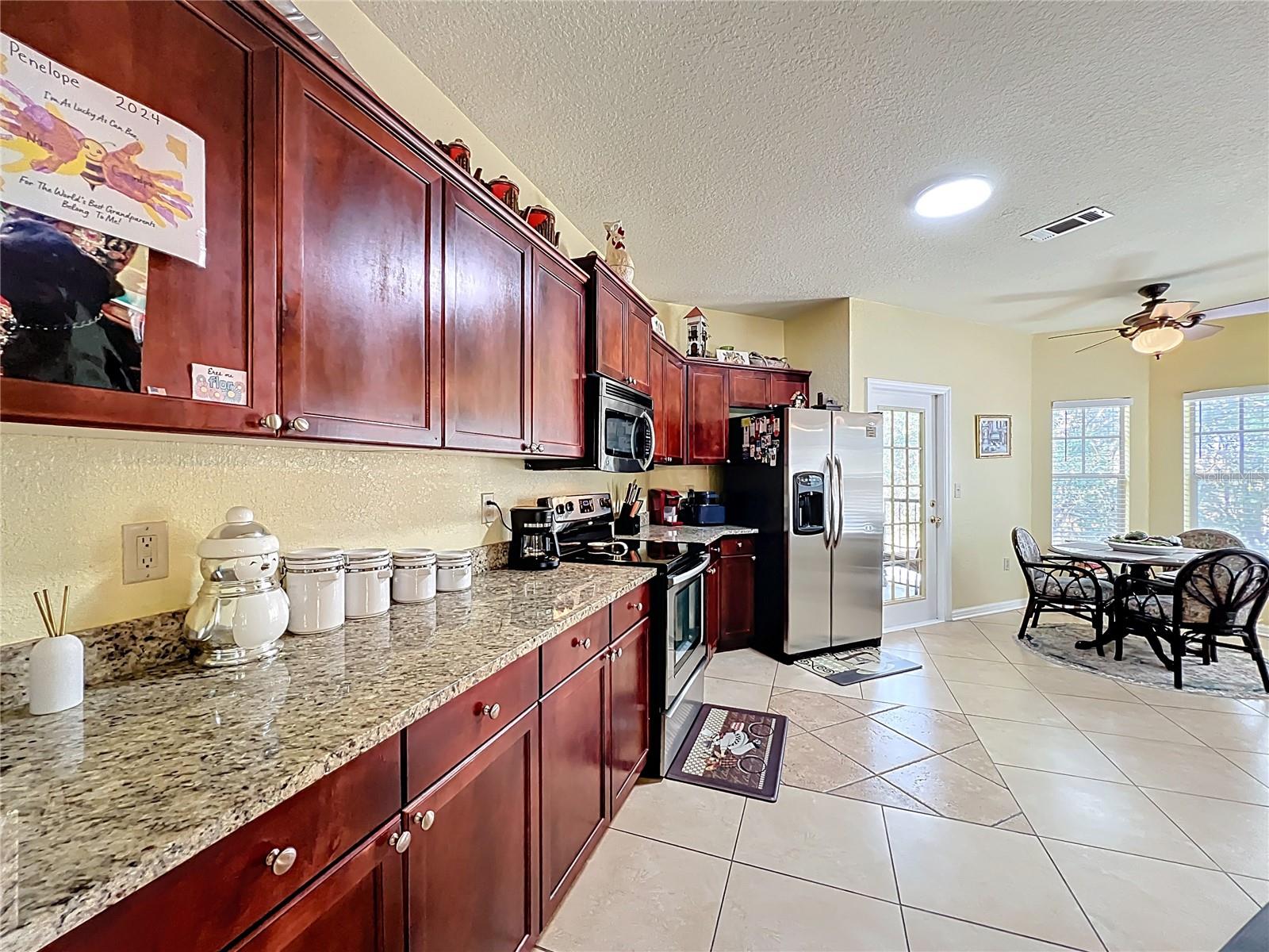 Image 20 of 62 For 157 Villa Di Este Terrace 213