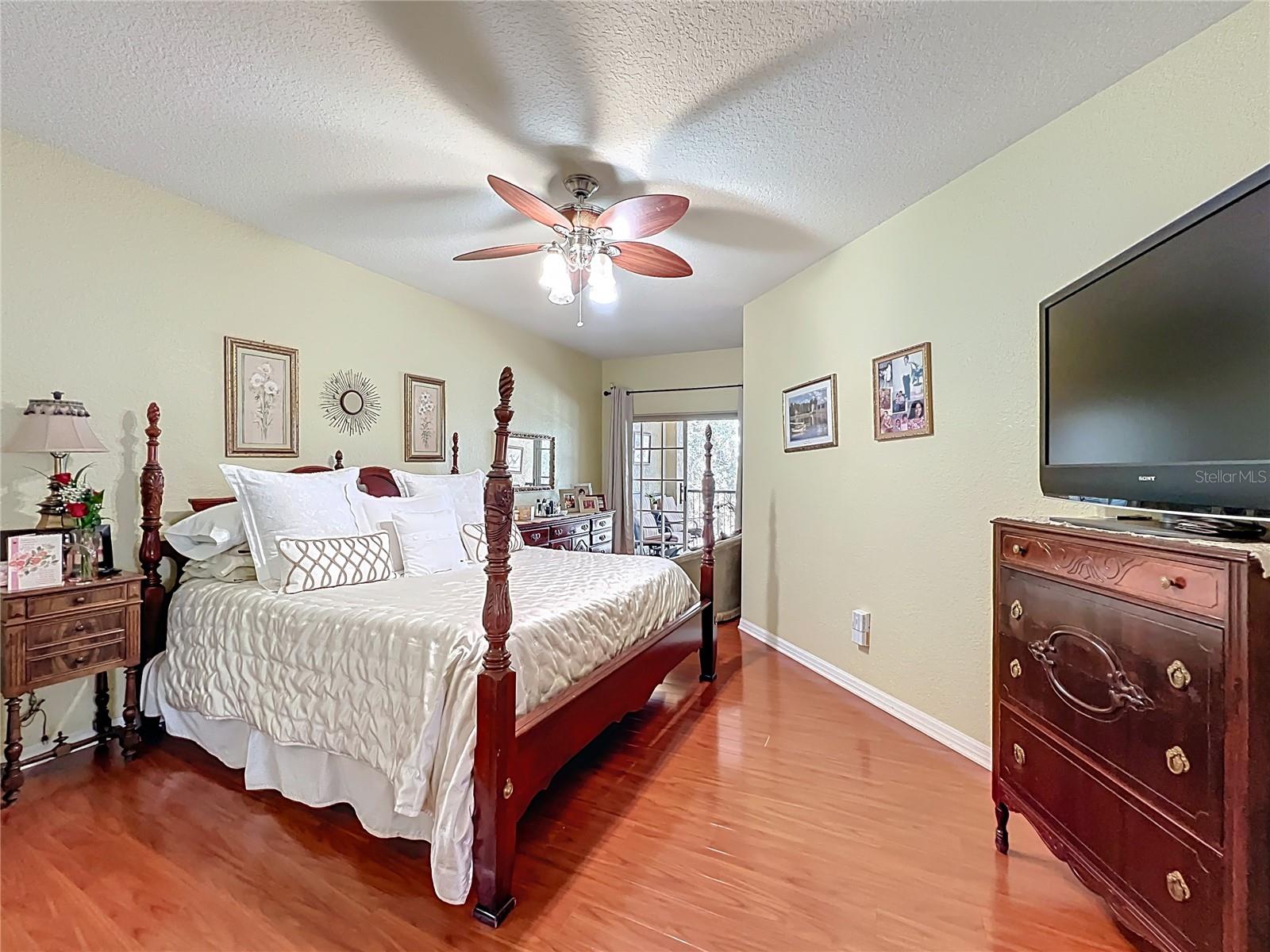 Image 9 of 62 For 157 Villa Di Este Terrace 213