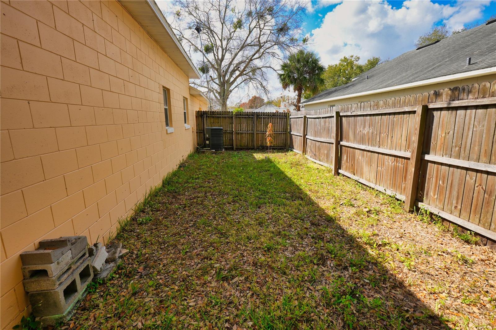 Image 21 of 23 For 11702 Cuxham Drive