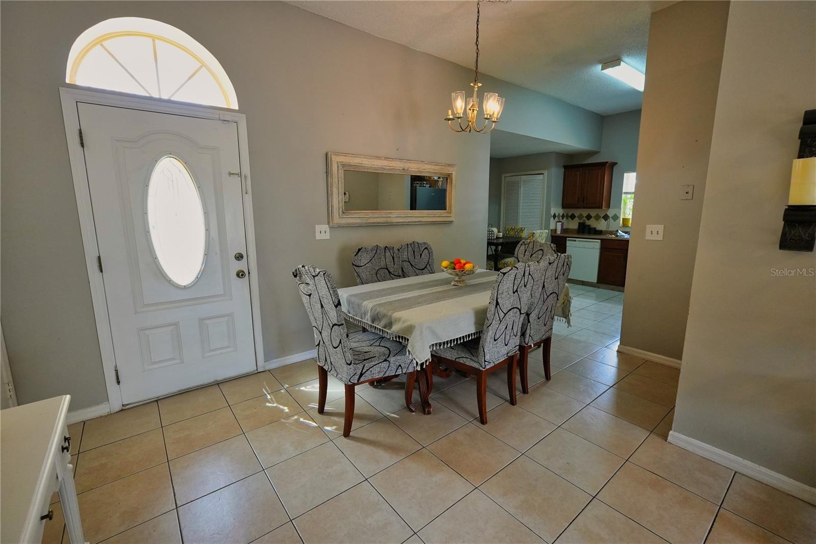 Image 4 of 23 For 11702 Cuxham Drive