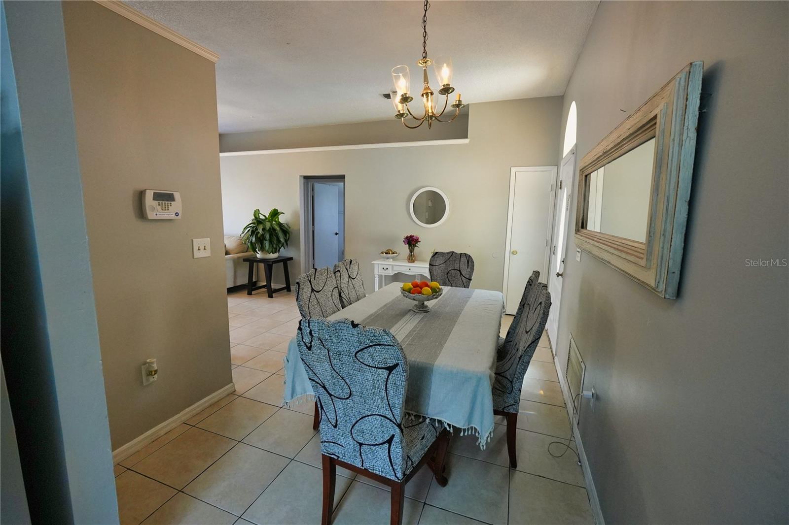 Image 7 of 23 For 11702 Cuxham Drive