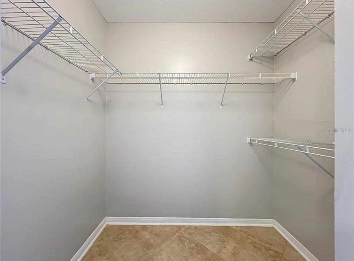 Image 15 of 33 For 2513 Grassy Point Drive 107