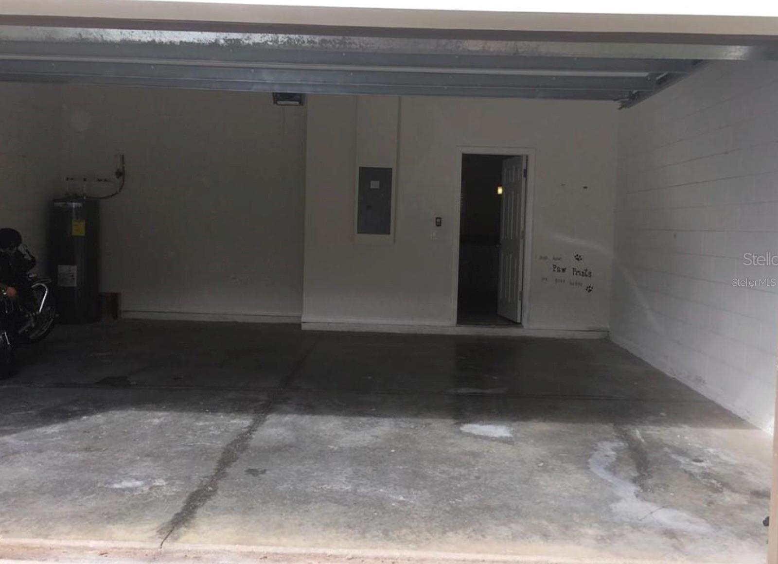 Image 7 of 16 For 9377 Meadow Hunt Way