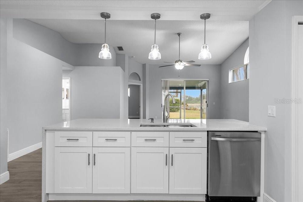 Image 11 of 34 For 2435 Lake Jackson Circle