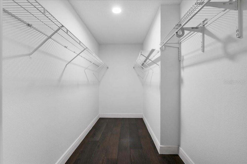 Image 16 of 34 For 2435 Lake Jackson Circle